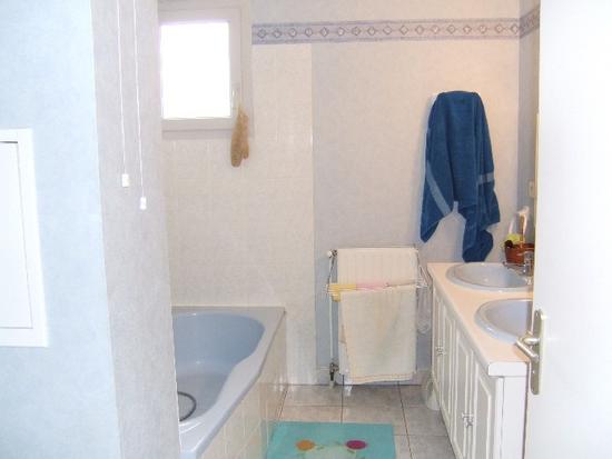 La salle de bain.