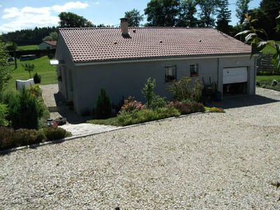 Entr�e c�t� garage.